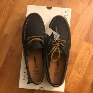 NWT Men’s Navy Loafers